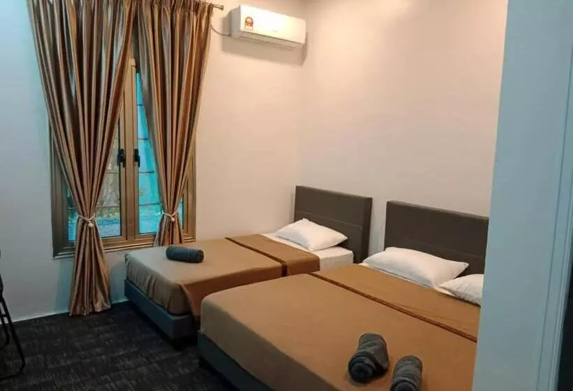 Hotelli Nafeeza Roomstay