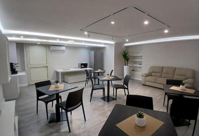 فندق Residenza Aura