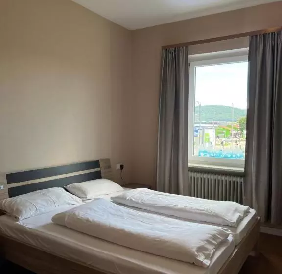 Hotelli Restaurant Shanghai Garten