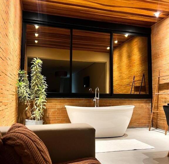 فندق Vinícola E Hospedaria Bonventi Ltda