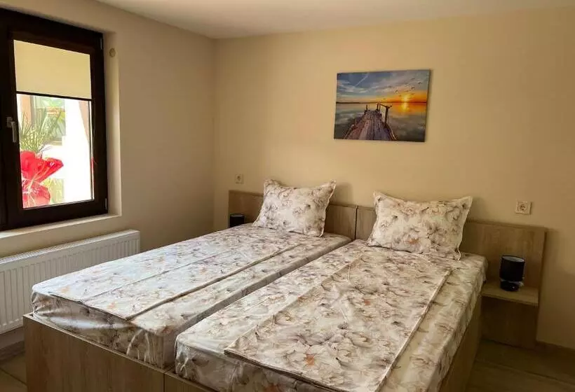 ペンション къща за гости бадови