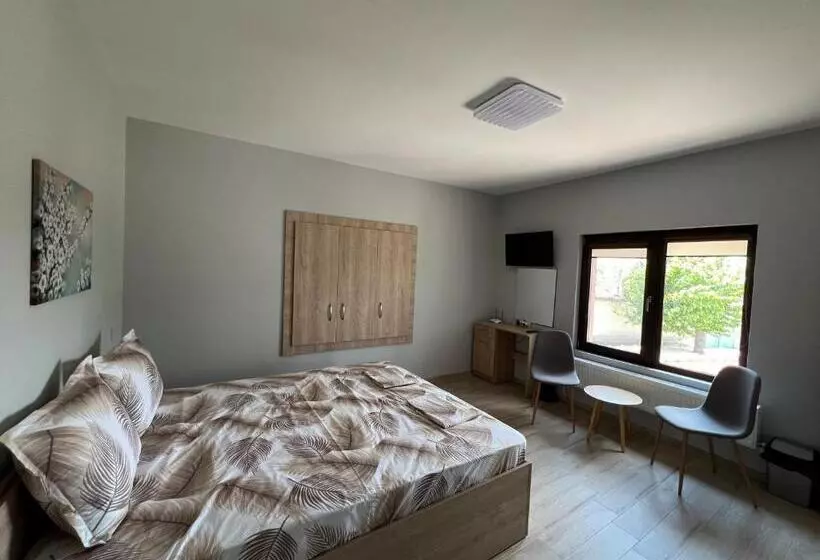 ペンション къща за гости бадови