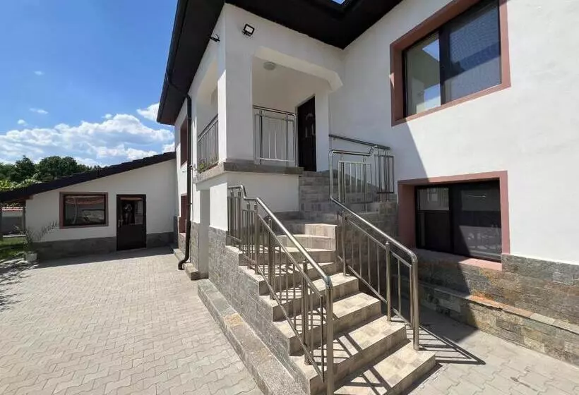 ペンション къща за гости бадови