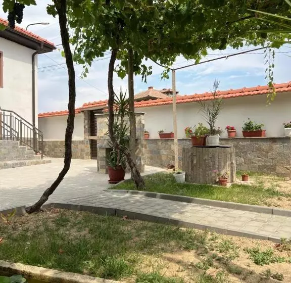 ペンション къща за гости бадови