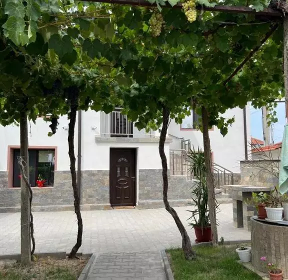 ペンション къща за гости бадови