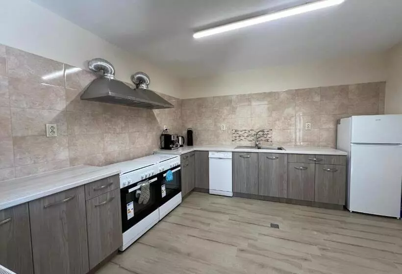 ペンション къща за гости бадови