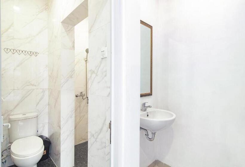 펜션 White Blue House 5 Pvt Room, Shared Pool&kitchen