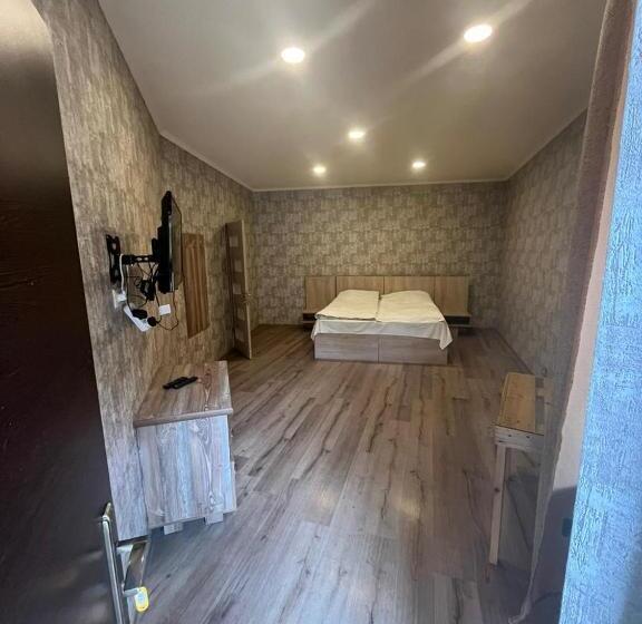 تختخواب و صبحانه Belveder Eco Resort