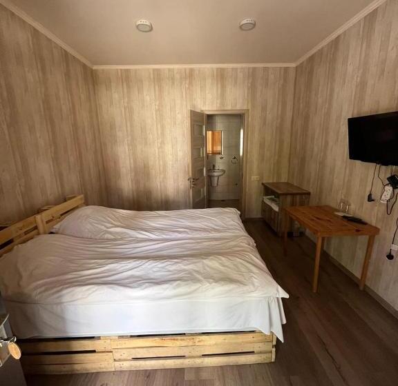 تختخواب و صبحانه Belveder Eco Resort