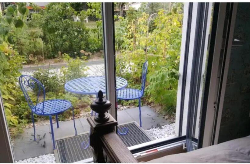 تختخواب و صبحانه Studio, Entrée Par Terrasse