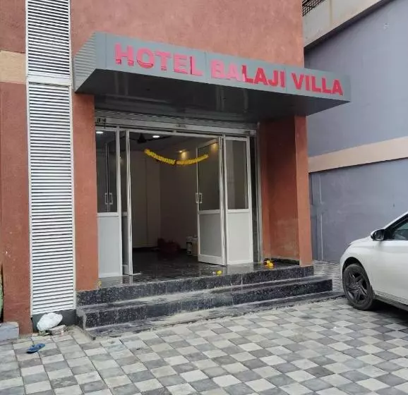 ホテル Balaji Villa