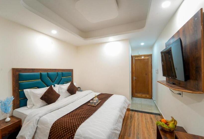 ホテル Hammer Lodge Inn