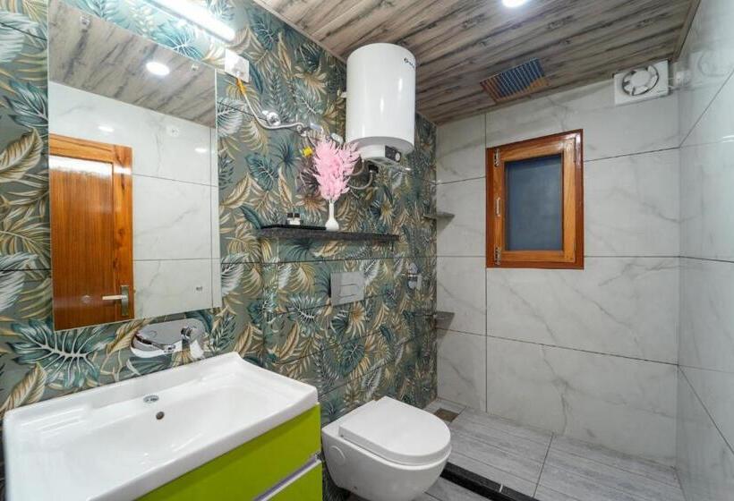 ホテル Hammer Lodge Inn