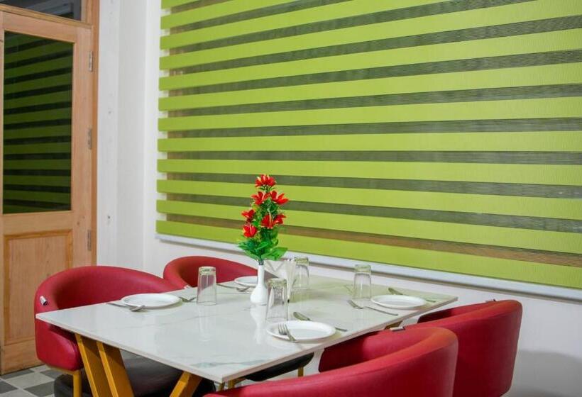 ホテル Hammer Lodge Inn