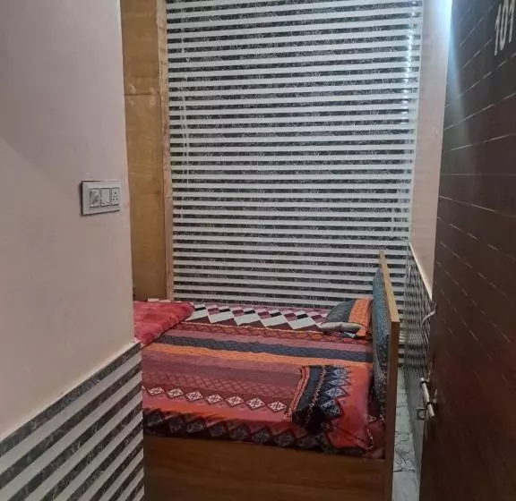 ホテル Hare Ka Shara Baba Shyam Hamara Guest House