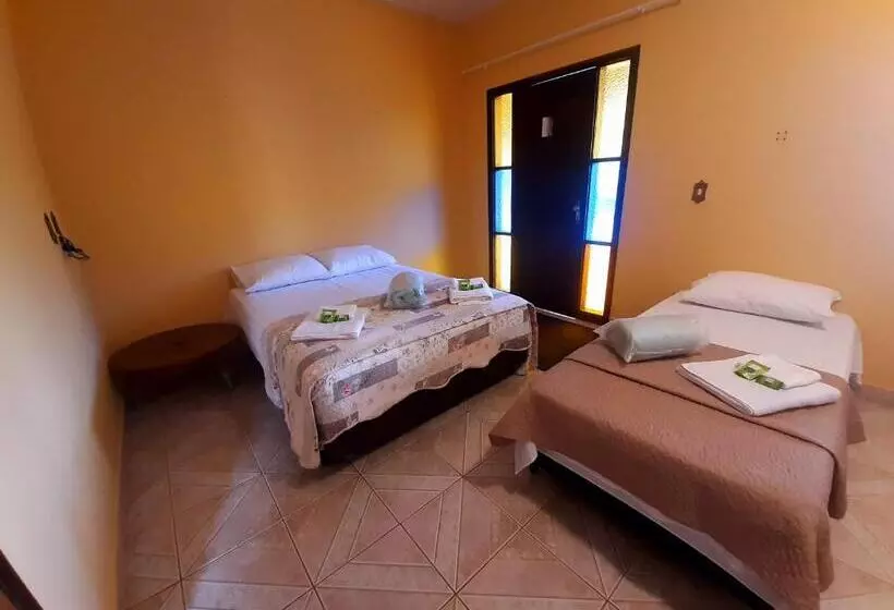 ホテル Pousada Holmar