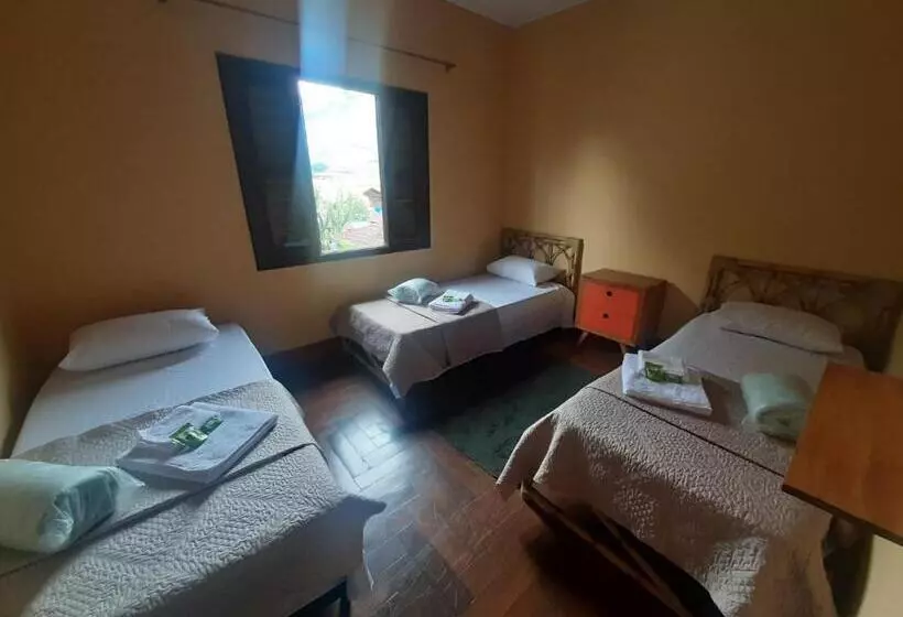 ホテル Pousada Holmar