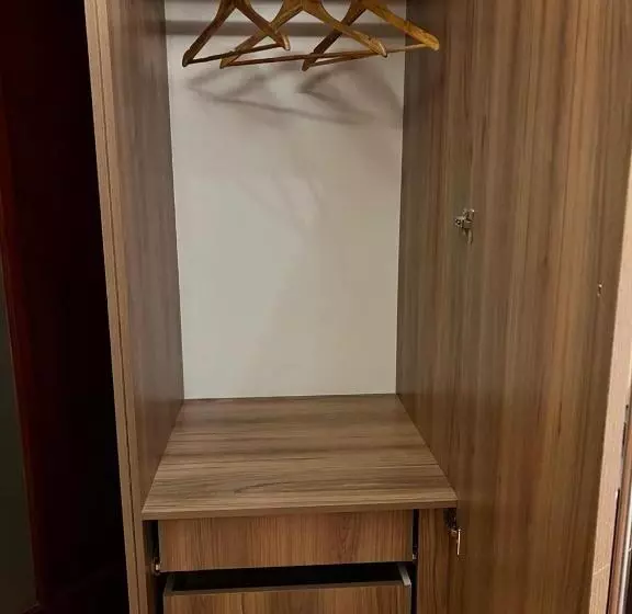 هتل Taj Mahal Residencial