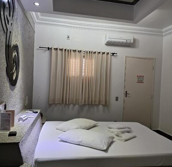 Motel Marajas Mococa   Apartamento 01