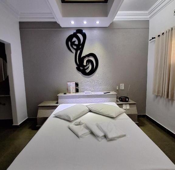 Motel Marajas Mococa   Apartamento 01