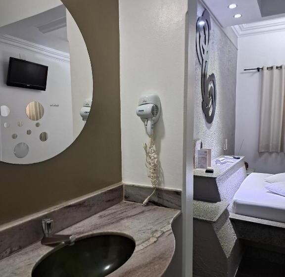 Motel Marajas Mococa   Apartamento 01