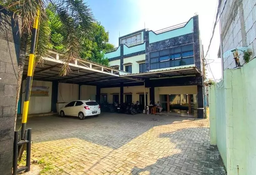 Nusa Indah Syariah Hotel Bandara By Abdihome