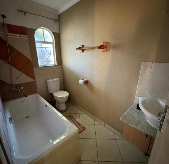 پانسیون Tranquilo Guesthouse