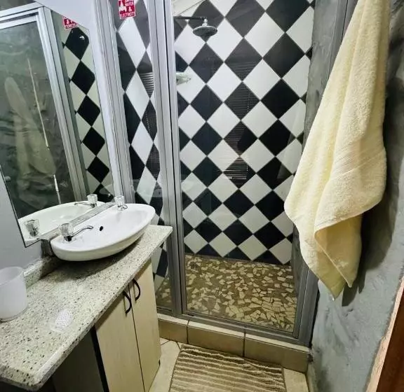 ペンション Tranquilo Guesthouse