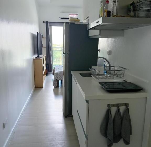 Resort Otel Azure North Bali Tower San Fernando