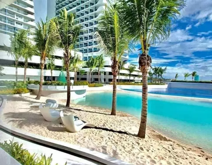 リゾートホテル Azure North Bali Tower San Fernando
