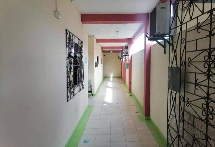 Retkeilymaja El Embrujo