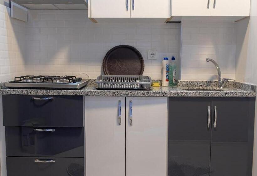 Barakat Otelci̇li̇k Diş Ti̇caret Limited şirketi