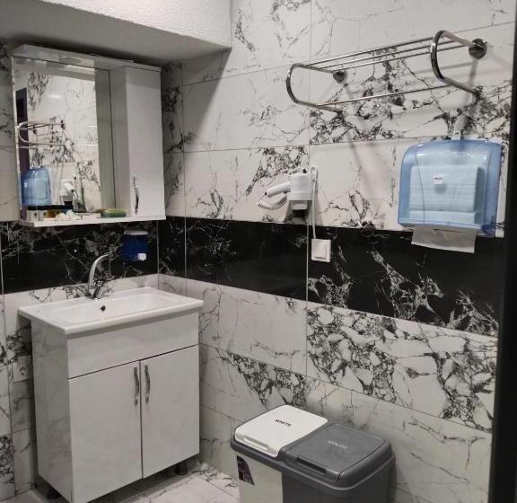 Barakat Otelci̇li̇k Diş Ti̇caret Limited şirketi