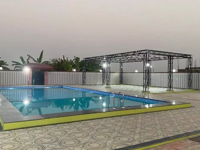 ホテル Blue Orchid Resort Bhubneshwar