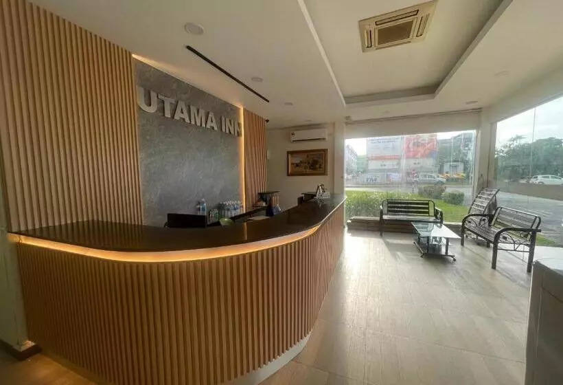 カプセルホテル Utama Inn