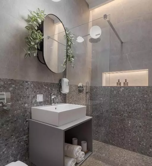 هتل Oasis Rooms