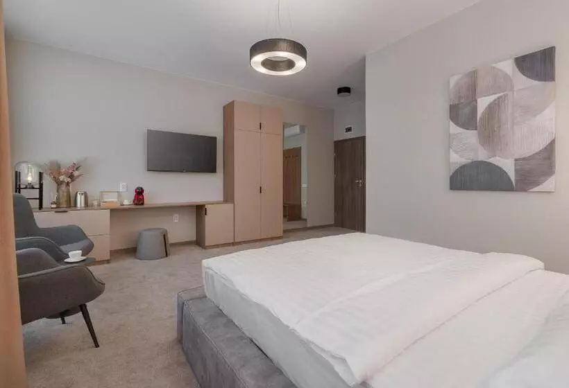 هتل Oasis Rooms