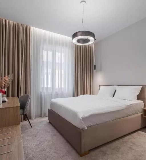 هتل Oasis Rooms