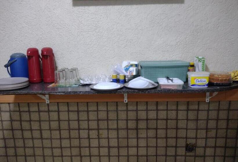 هتل Pousada E Alojamento Santos Dumont