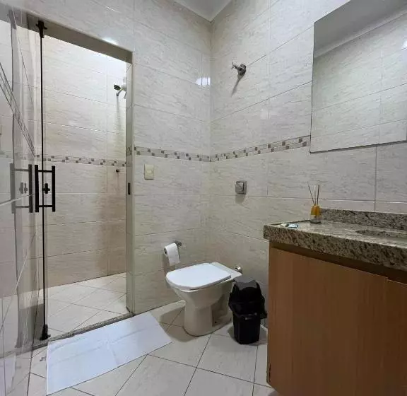 ホテル Pousada E Alojamento Santos Dumont