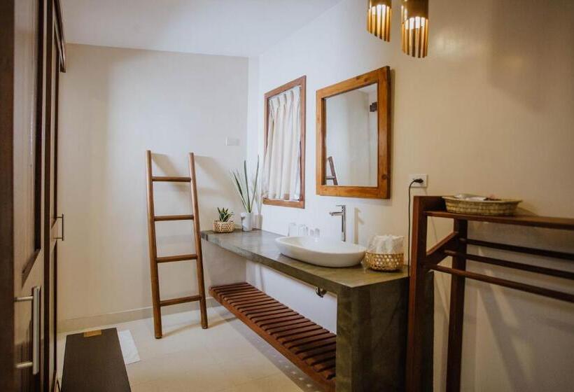 Ilaya Highland Resort