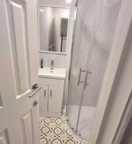 Majatalo London En Suite Double Rooms   Leytonstone E11