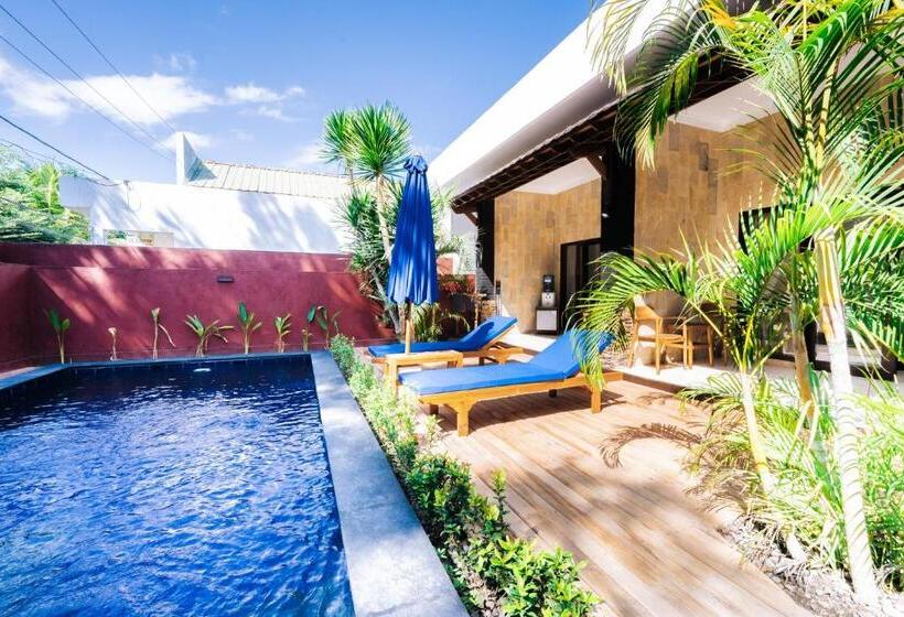 펜션 Villa Kamaria