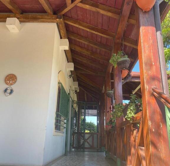 Hospedaria Oaki Lake