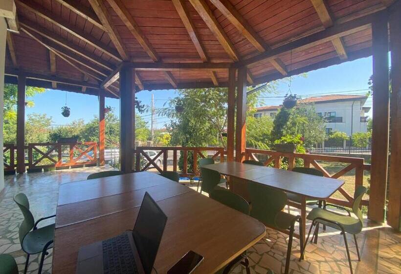 Hospedaria Oaki Lake