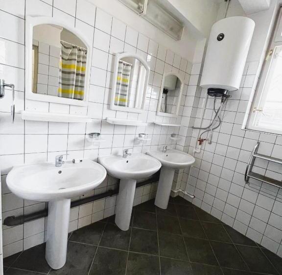 Hospedaria Oaki Lake