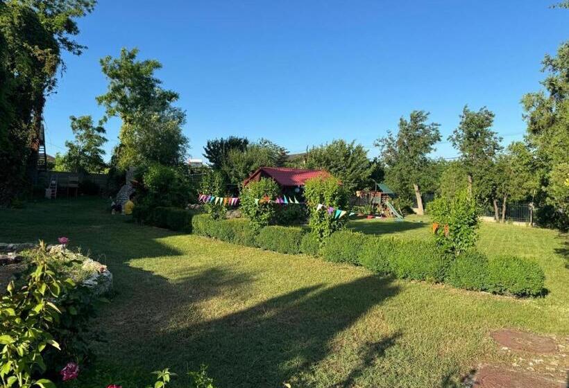 Hospedaria Oaki Lake