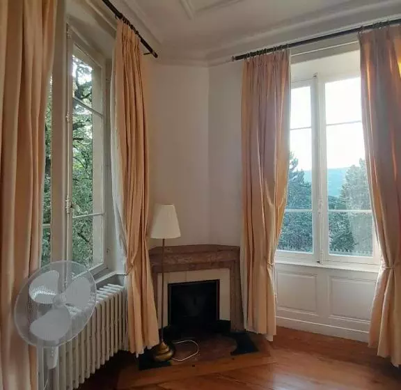 ベッドアンドブレックファースト Chambre D Hôtes La Terrasse Piscine