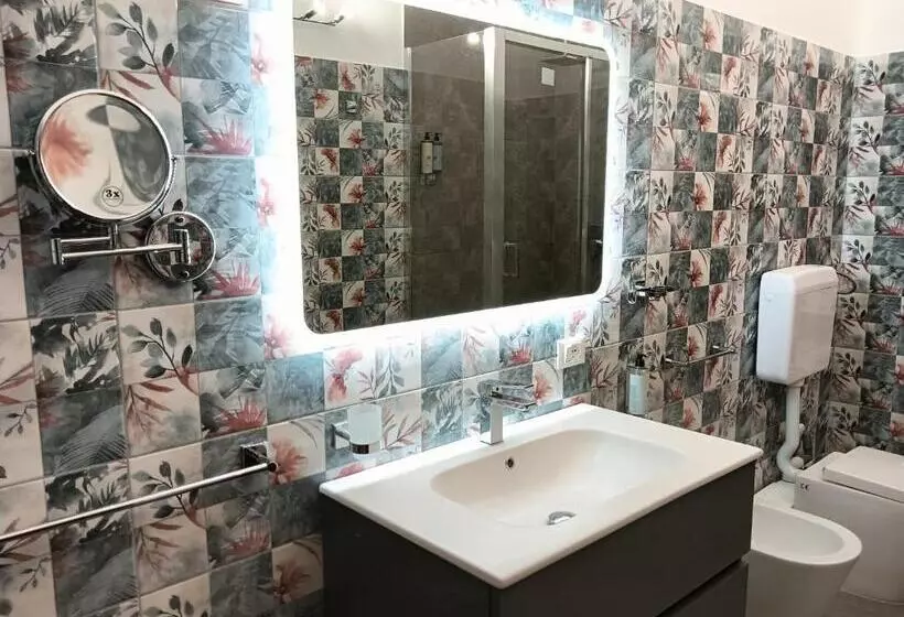 Aamiaismajoitus (B&B) Dojo Idro Rooms