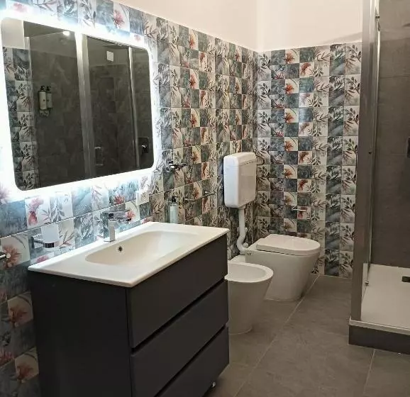 Aamiaismajoitus (B&B) Dojo Idro Rooms